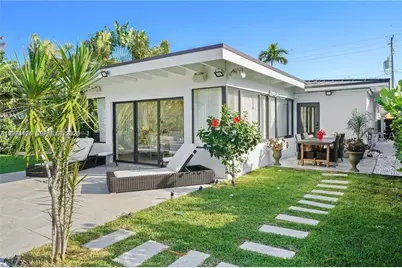 1625 Daytonia Rd, Miami Beach, FL 33141 - Photo 3