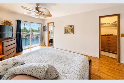 2205 1/2 NE 123rd St #2205, North Miami, FL 33181 - Photo 15