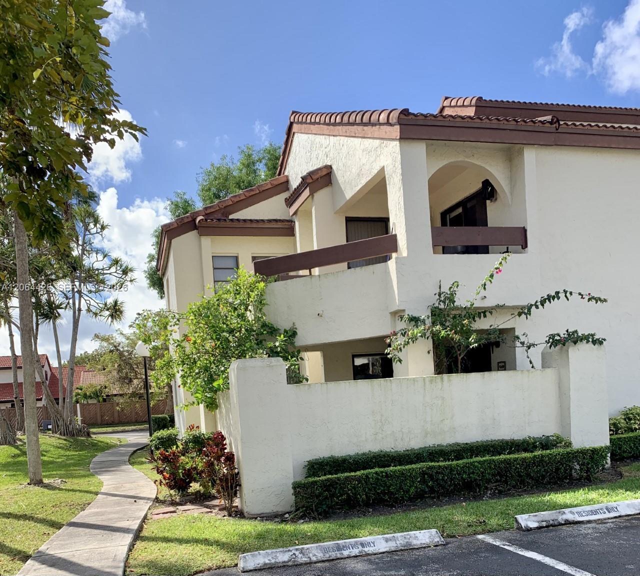9080 SW 125th Ave #B101 - 9080 SW 125th Ave #B101, Miami, FL 33186 Luxury Property | Jose Angel Pina