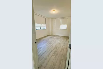 999 SW 1st Ave #1604, Miami, FL 33130 - Photo 7