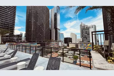 999 SW 1st Ave #1604, Miami, FL 33130 - Photo 19