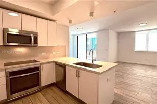 999 SW 1st Ave, Miami, FL 33130 - Photo 9