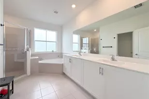 2636 SE 13th Ct, Homestead, FL 33035 - Photo 15