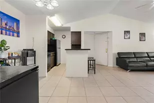 2866 S University Dr, Davie, FL 33328 - Photo 7