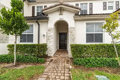12121 NW 23rd Ct, Miami, FL 33167 - Photo 3