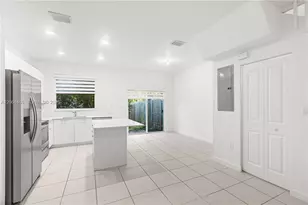 12121 NW 23rd Ct, Miami, FL 33167 - Photo 25