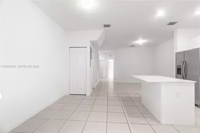 12121 NW 23rd Ct, Miami, FL 33167 - Photo 31