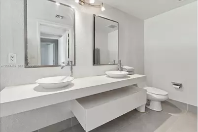 92 SW 3rd St #1210, Miami, FL 33130 - Photo 37