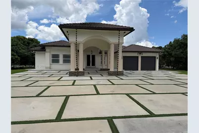 19690 SW 210th St, Miami, FL 33187 - Photo 1
