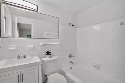 345 85th St, Miami Beach, FL 33141 - Photo 21