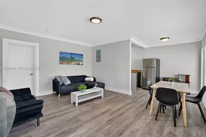 345 85th St, Miami Beach, FL 33141 - Photo 5