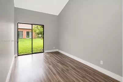 2242 NW 55th Ter #2242, Lauderhill, FL 33313 - Photo 9