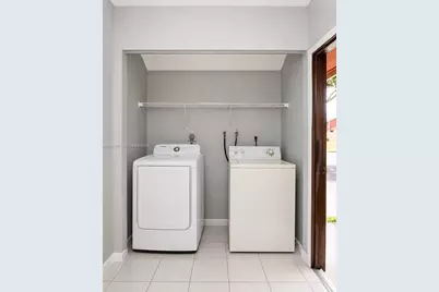 2242 NW 55th Ter #2242, Lauderhill, FL 33313 - Photo 11