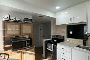 1401 NE 191st St, Miami, FL 33179 - Photo 19