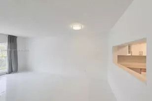1201 Hillcrest Ct, Hollywood, FL 33021 - Photo 5