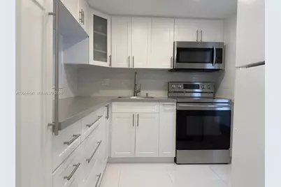 1201 Hillcrest Ct #205, Hollywood, FL 33021 - Photo 13