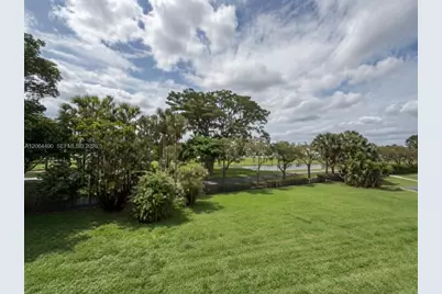 1201 Hillcrest Ct #205, Hollywood, FL 33021 - Photo 21