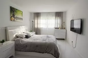 1201 Hillcrest Ct, Hollywood, FL 33021 - Photo 25