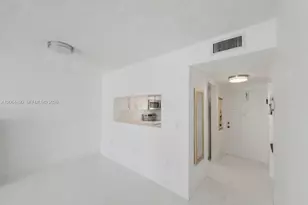 1201 Hillcrest Ct, Hollywood, FL 33021 - Photo 9