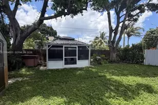 11100 NE 12th Ave, Miami, FL 33161 - Photo 9