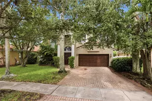 1040 NW 185th Ave, Pembroke Pines, FL 33029 - Photo 1