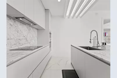 5775 Collins Ave #405, Miami Beach, FL 33140 - Photo 5