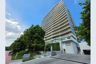 5775 Collins Ave #405, Miami Beach, FL 33140 - Photo 1