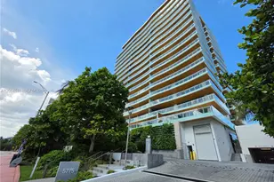 5775 Collins Ave, Miami Beach, FL 33140 - Photo 1