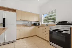 6448 Funston St, Hollywood, FL 33023 - Photo 5