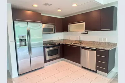951 Brickell Ave #409, Miami, FL 33131 - Photo 9
