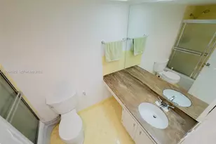 250 174th St, Sunny Isles Beach, FL 33160 - Photo 27