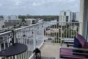 3020 NE 32nd Ave, Fort Lauderdale, FL 33308 - Photo 3