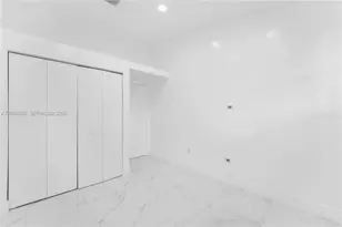 6742 NW 188th Terrace, Hialeah, FL 33015 - Photo 19