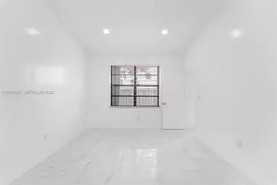 6742 NW 188th Ter #6742, Hialeah, FL 33015 - Photo 13