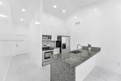 6742 NW 188th Ter #6742, Hialeah, FL 33015 - Photo 7