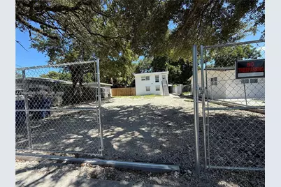 3376 NW 49th St #1, Miami, FL 33142 - Photo 1