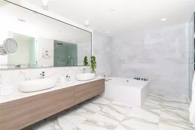 10201 E Collins Ave #1002, Bal Harbour, FL 33154 - Photo 23