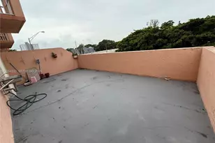 199 SW 12th Ave, Miami, FL 33130 - Photo 17