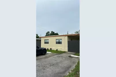414 NW 15th Way #A, Fort Lauderdale, FL 33311 - Photo 1