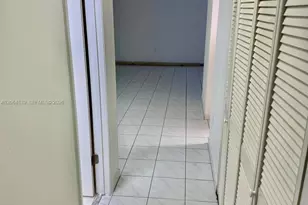 9400 W Flagler St, Miami, FL 33174 - Photo 11