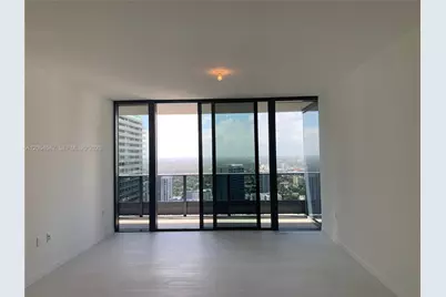 1000 Brickell Plz #4104, Miami, FL 33131 - Photo 5