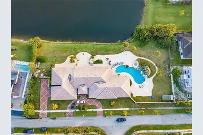 7248 NW 48th Ct, Lauderhill, FL 33319 - Photo 3