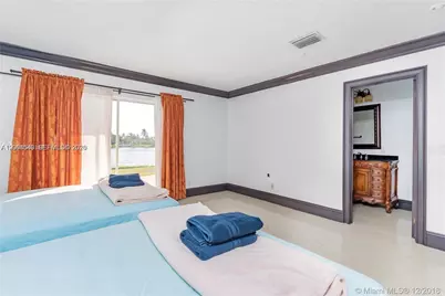 7248 NW 48th Ct, Lauderhill, FL 33319 - Photo 9