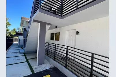 2611 NW 32nd St, Miami, FL 33142 - Photo 17