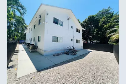 2611 NW 32nd St, Miami, FL 33142 - Photo 41