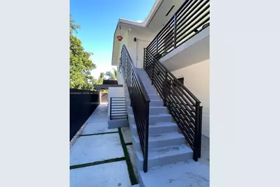 2611 NW 32nd St, Miami, FL 33142 - Photo 19