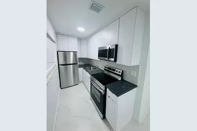 2611 NW 32nd St, Miami, FL 33142 - Photo 45
