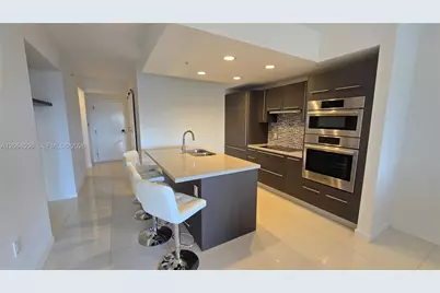 7825 NW 107th Ave #318, Doral, FL 33178 - Photo 13