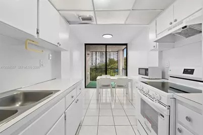 17500 N Bay Rd #S508, Sunny Isles Beach, FL 33160 - Photo 7