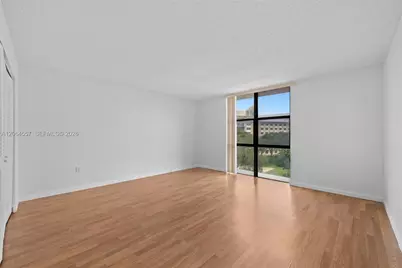 17500 N Bay Rd #S508, Sunny Isles Beach, FL 33160 - Photo 11